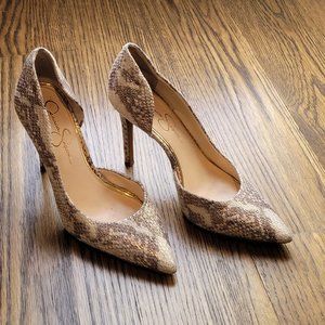 Jessica Simpson Prizma Snake Skin Gray/Silver Pumps Size 8